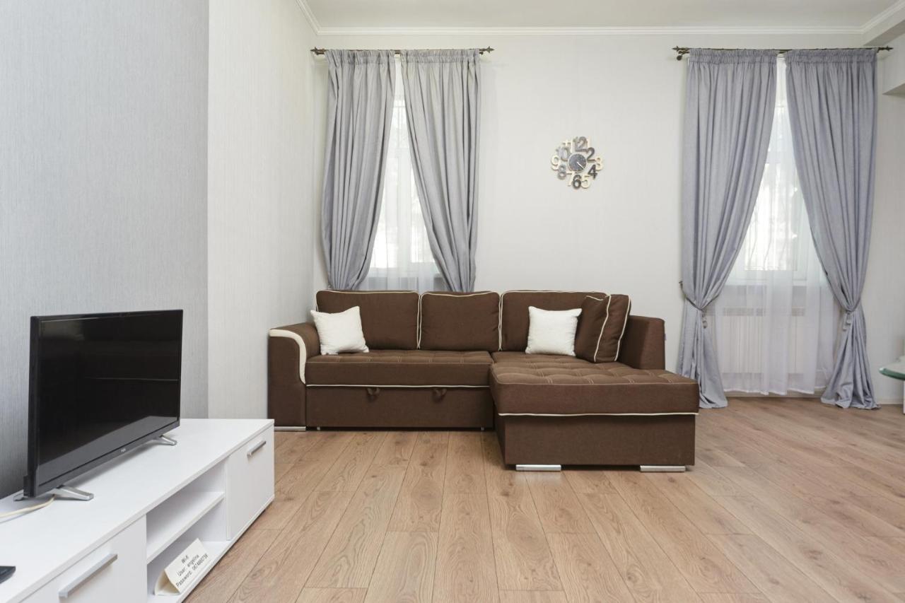 Apartment Zhukovskogo 17 Odesa Exterior foto